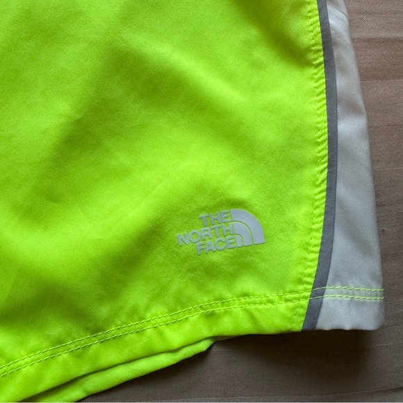 The North Face Women's Elevation Short; LED Yellow; Size L/Regular - Picture 2 of 4